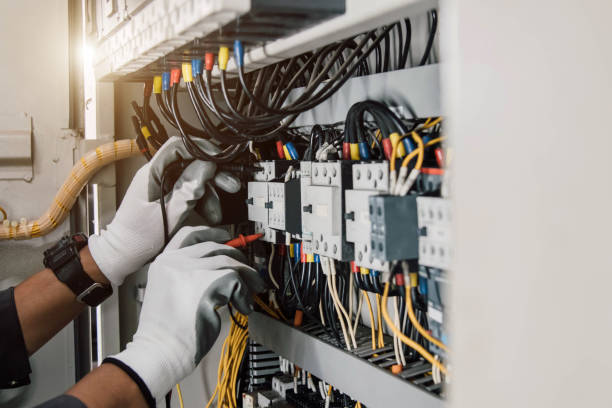 Best Home Electrical Repair  in East Milton, FL